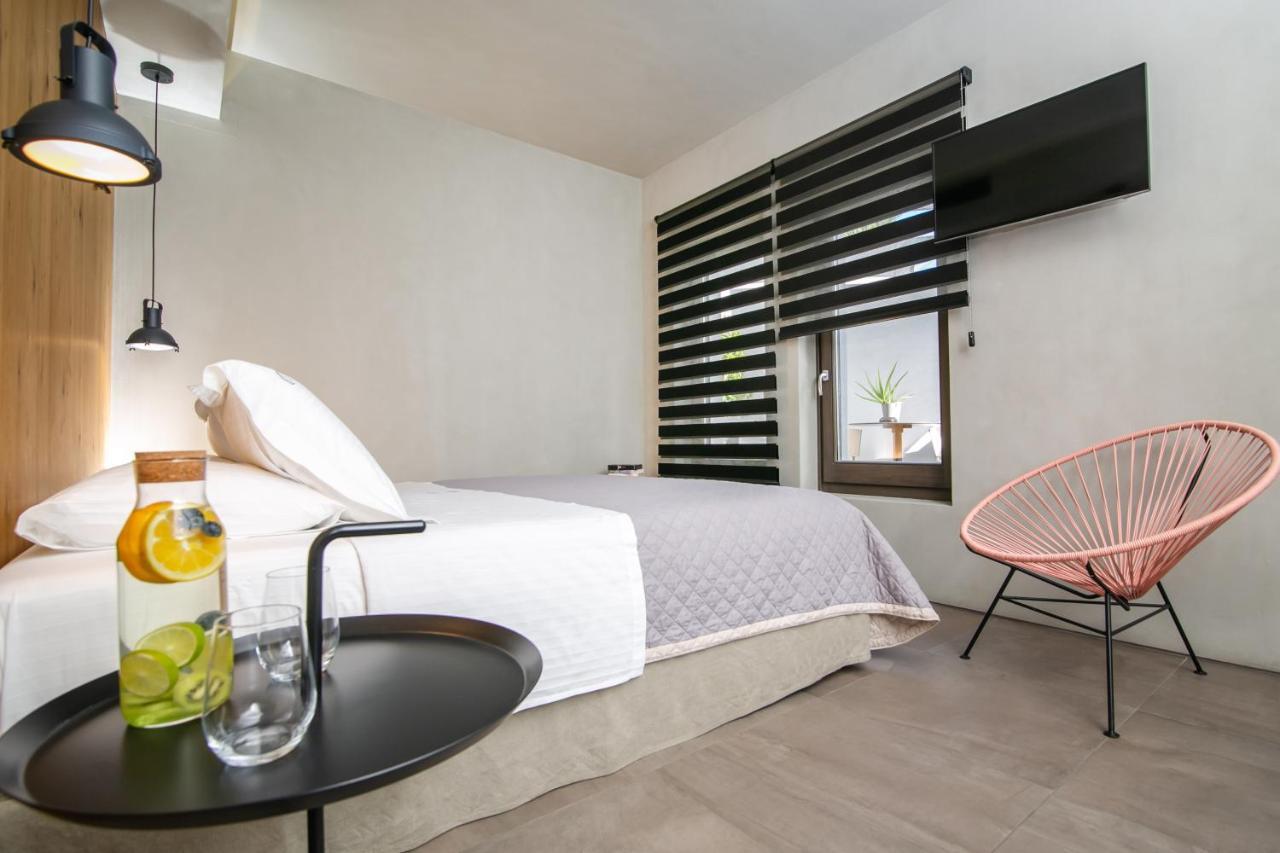 Marquise Suites - Adults Only Fira  Extérieur photo